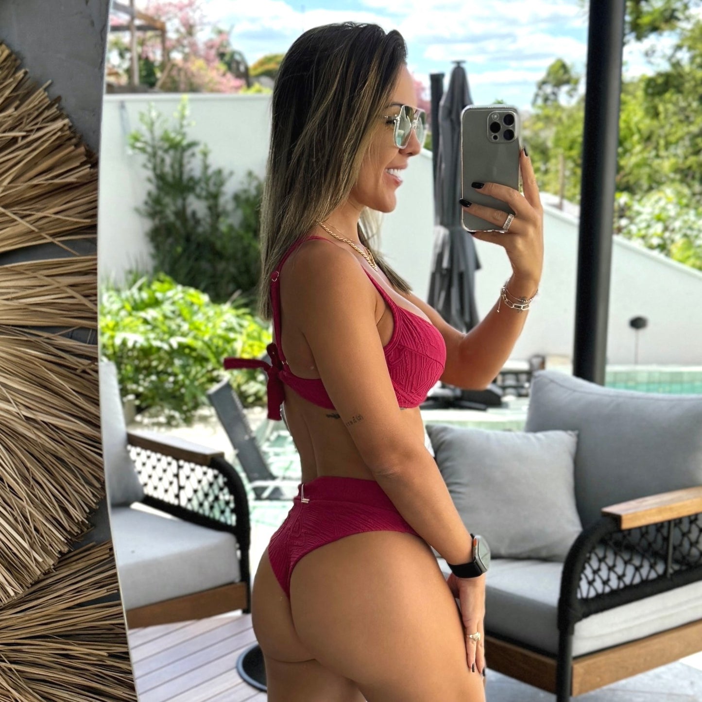 BIKINI MIKAELA - RELEVO LAMBADA