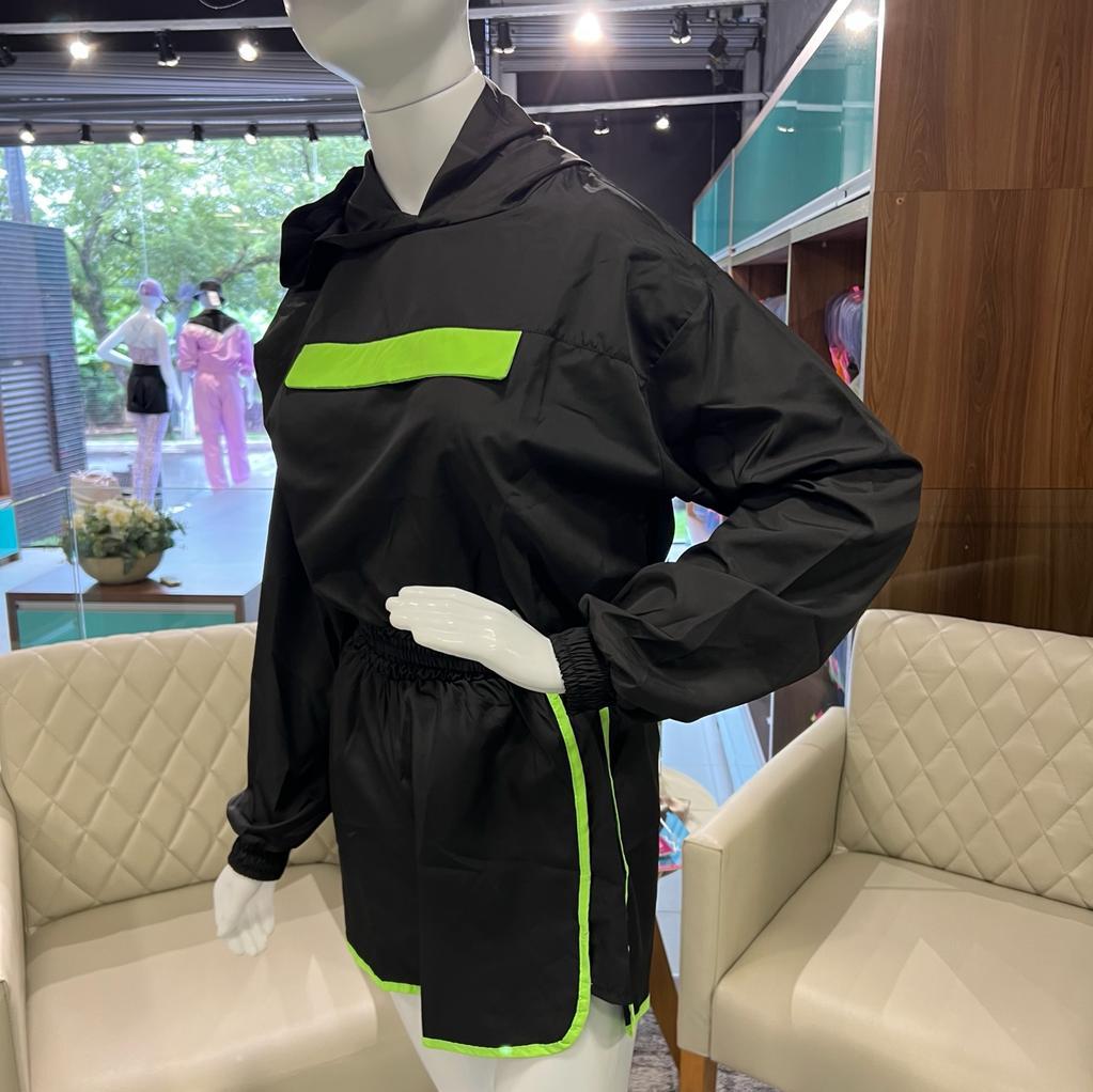 SHORT + HOODIE LONG SLEEVE