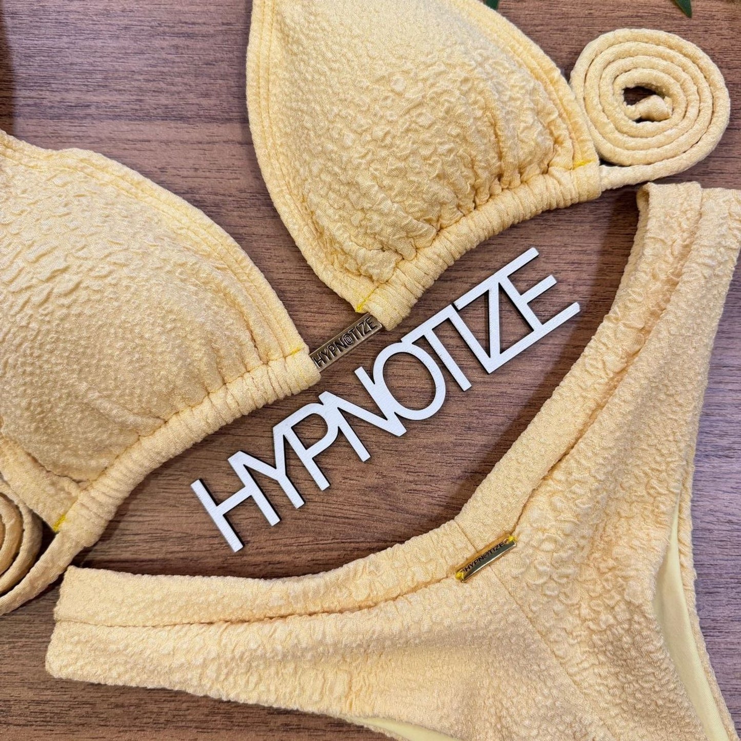 BIKINI ANDREIA - HOKKAIDO